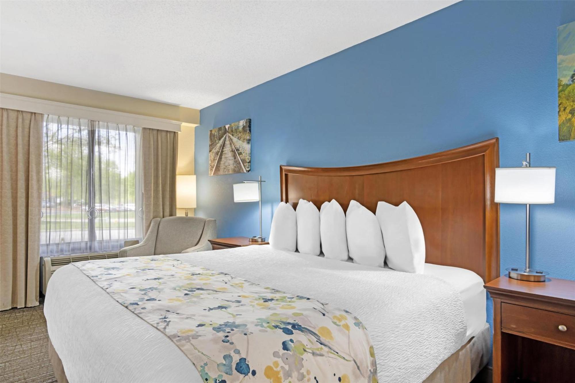 Best Western Inn & Suites Monroe Eksteriør billede