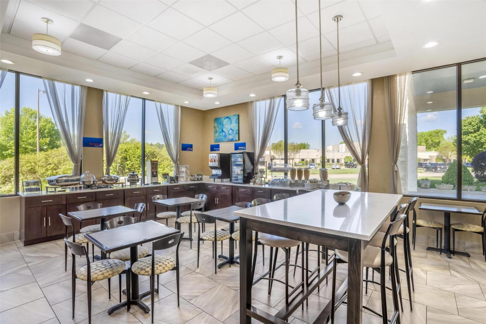 Best Western Inn & Suites Monroe Eksteriør billede